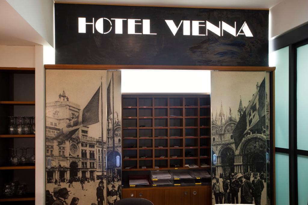 Hotel Vienna Lido di Jesolo Exterior foto